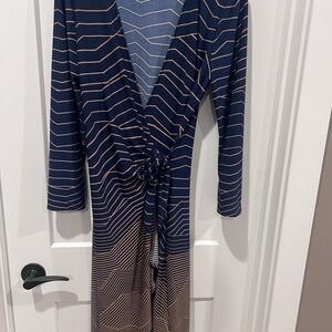 BCBGMaxAzria Blue and Tan Chevron Dress